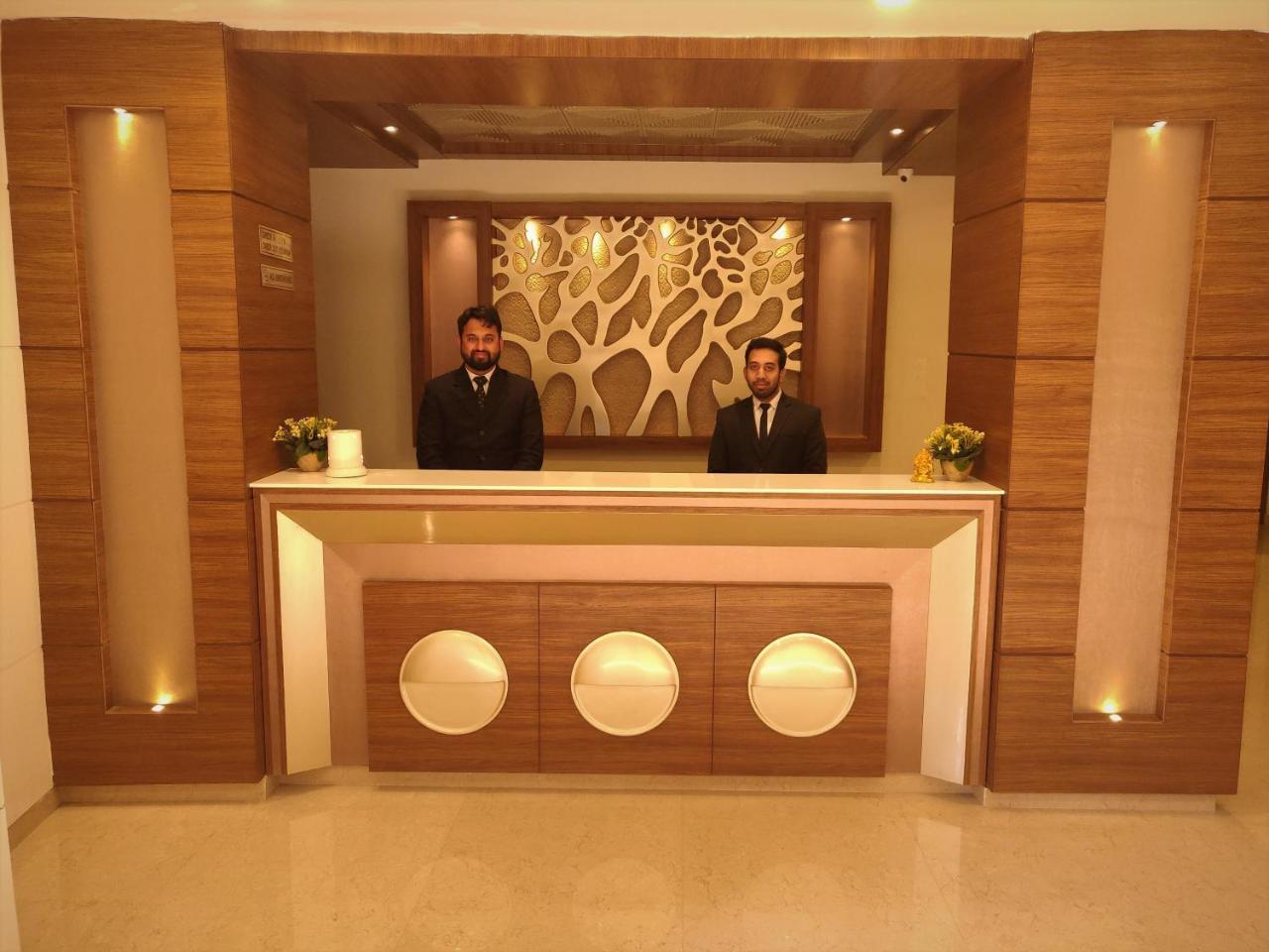 Hotel Regal Amritsar Exterior foto